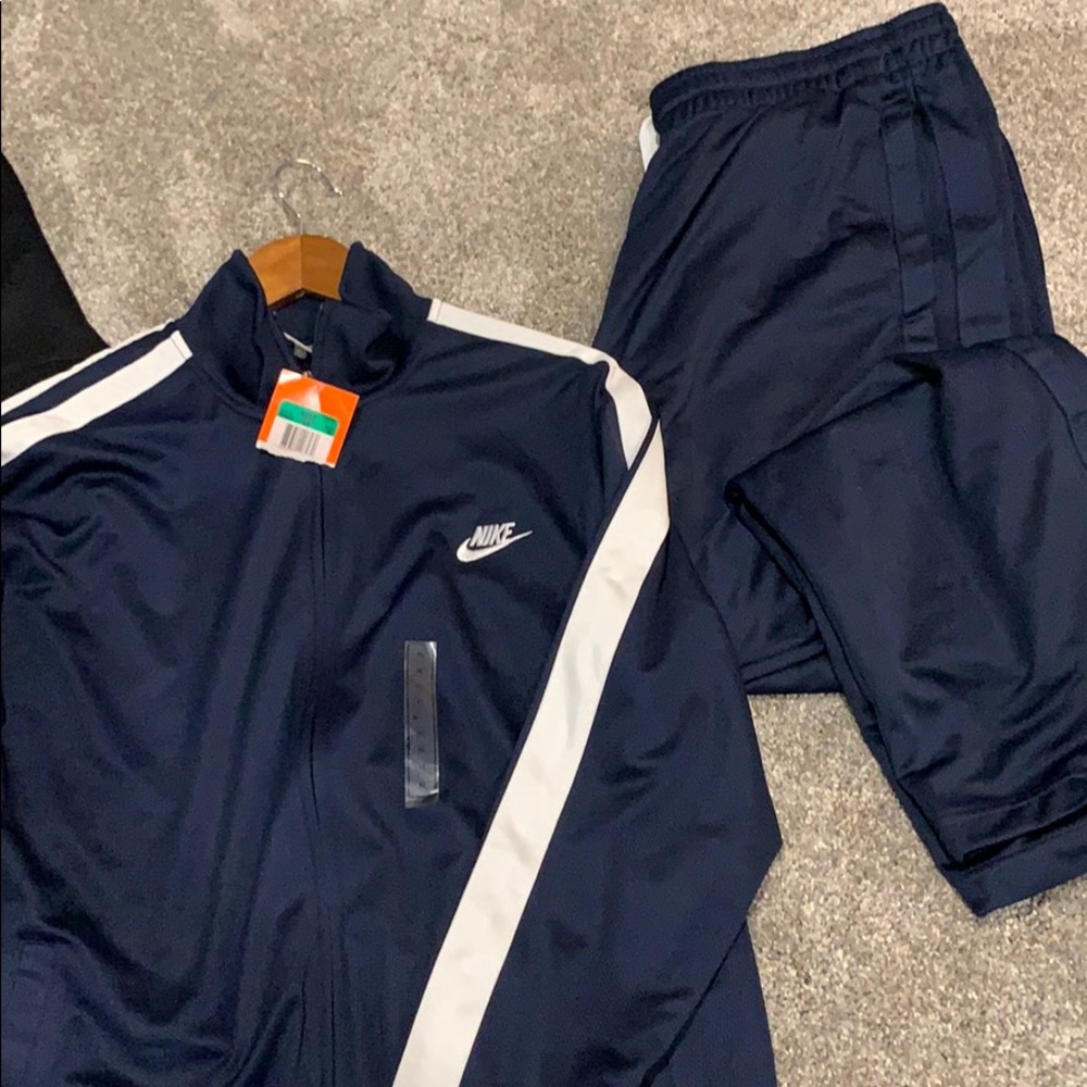 Nike track suit XL zip up & Pants